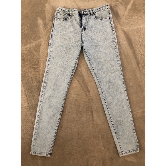 Forever 21 Denim - High waisted jeans